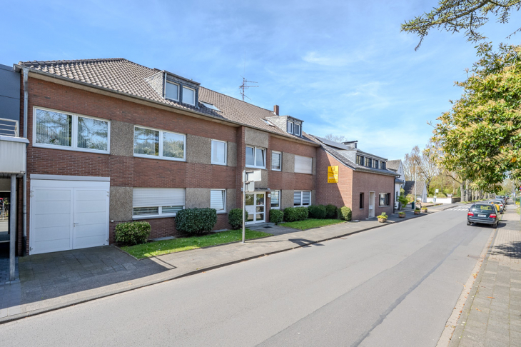 Mehrfamilienhaus