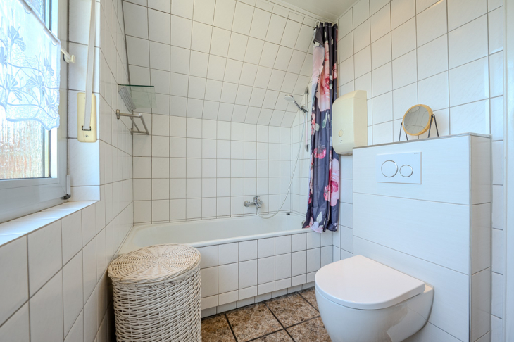 ...mit Badewanne