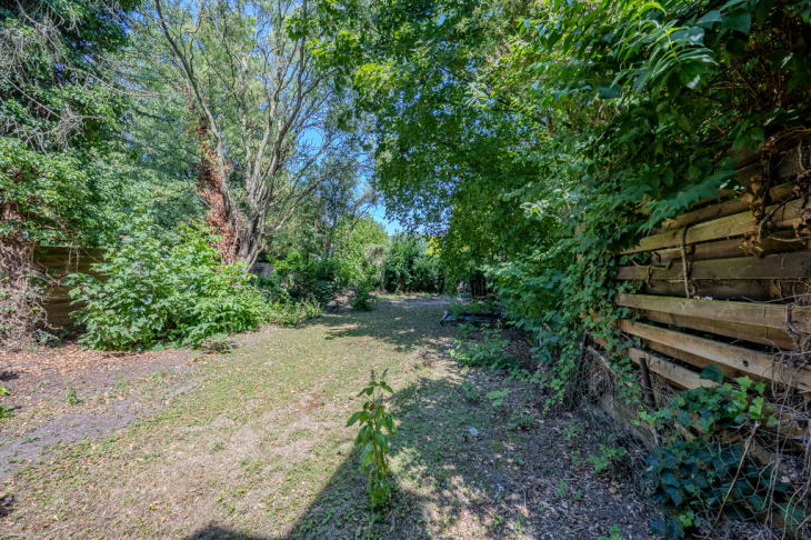 mit Garten
