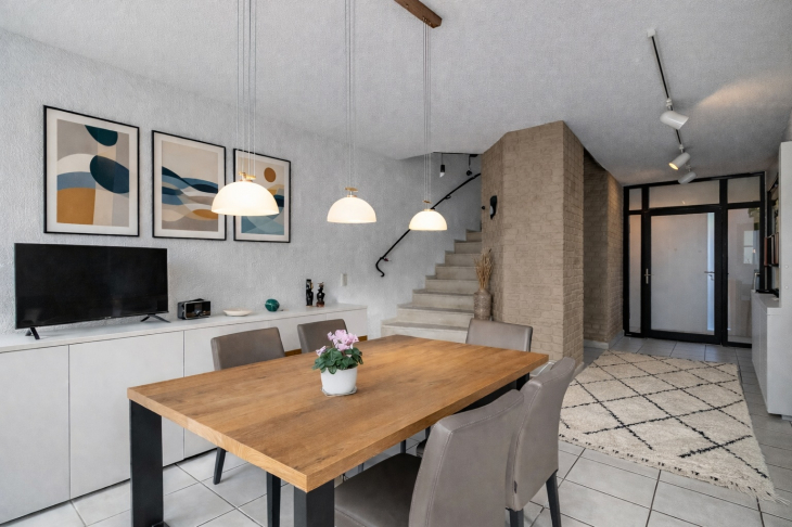 Modernisierungsvorschlag Esszimmer 