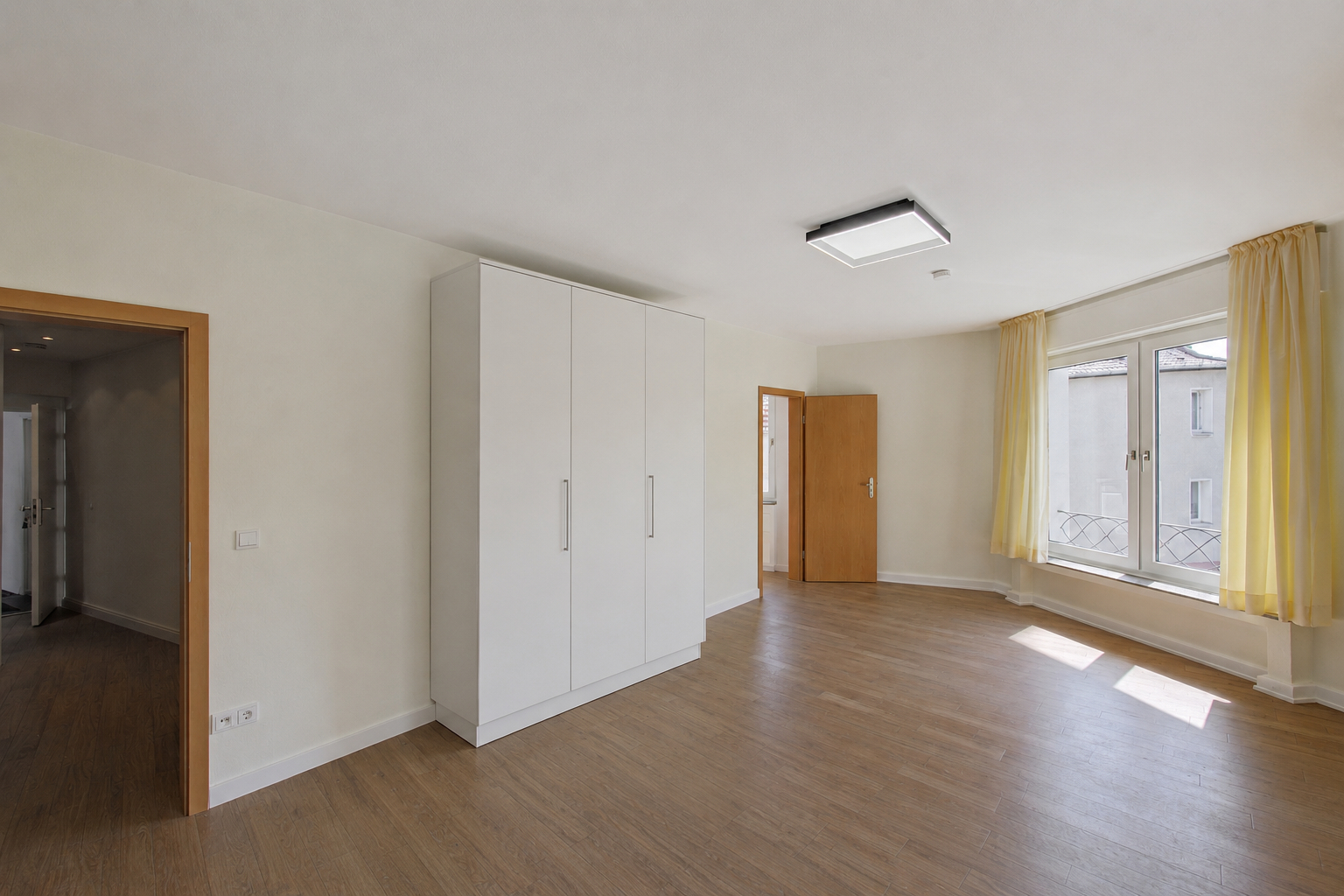 Stilvolles Stadtapartment mit Charme – Wohnen zum Wohlfühlen in begehrter Lage von Essen-Frohnhausen - Photo 1
