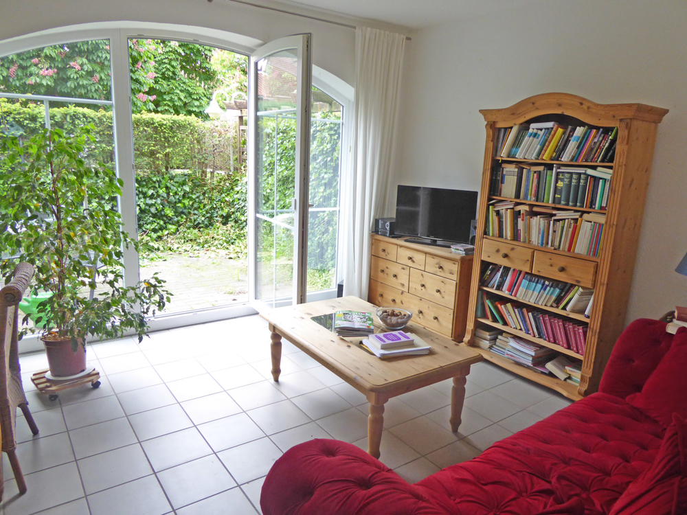 Kleine Maisonettewohnung Mit Carport In Wunderschöner
