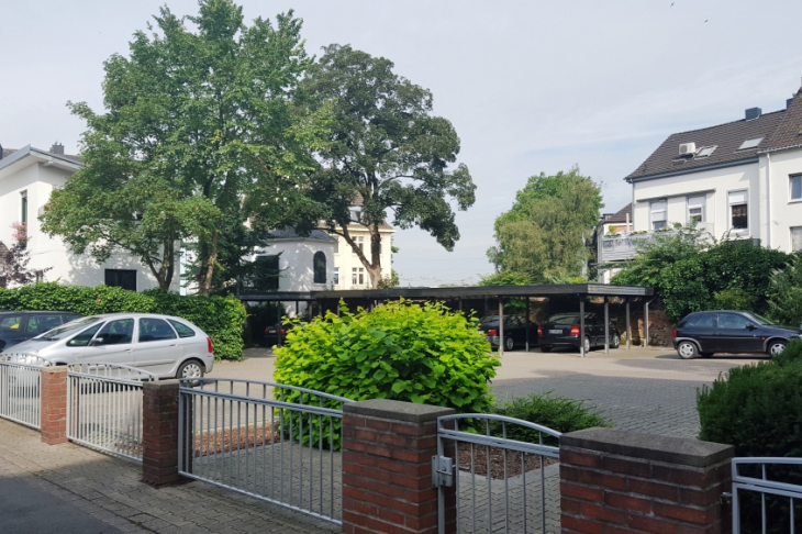 Park- und Carportstellplätze