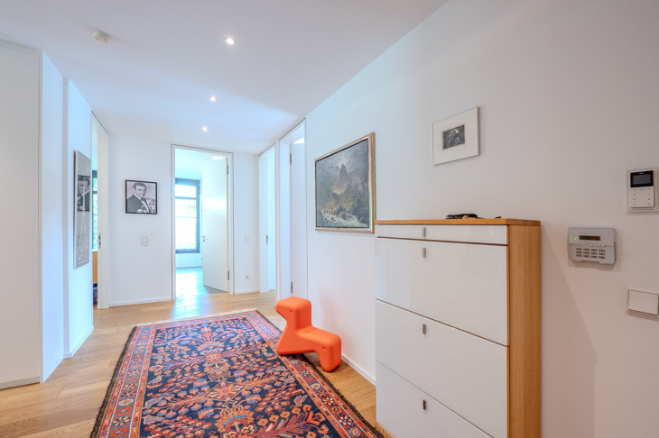  Raumhohe Design-Türen 