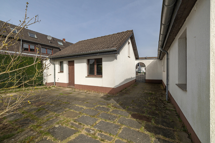 Rückansicht Garage