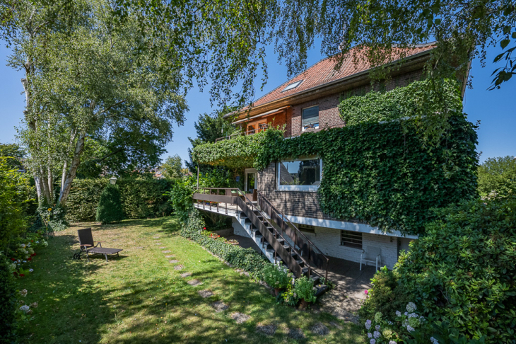 Rückansicht mit Garten