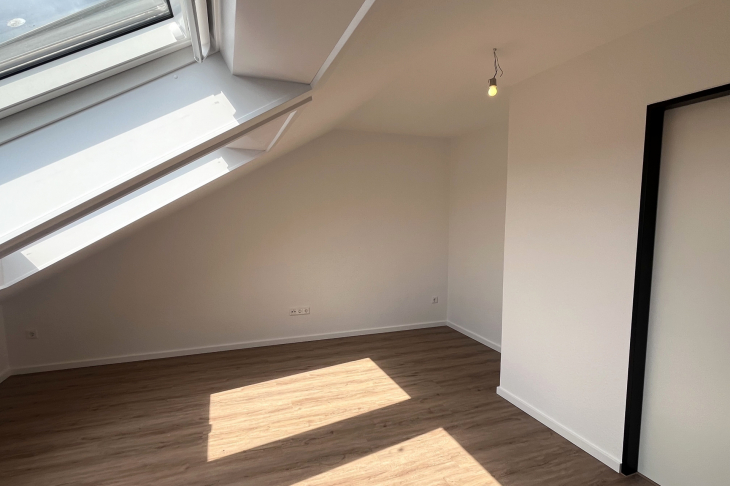 Schlafzimmer DG