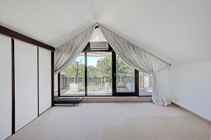 Schlafzimmer obere Ebene