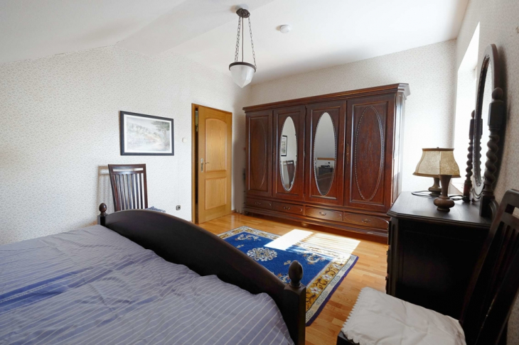 Schlafzimmer OG