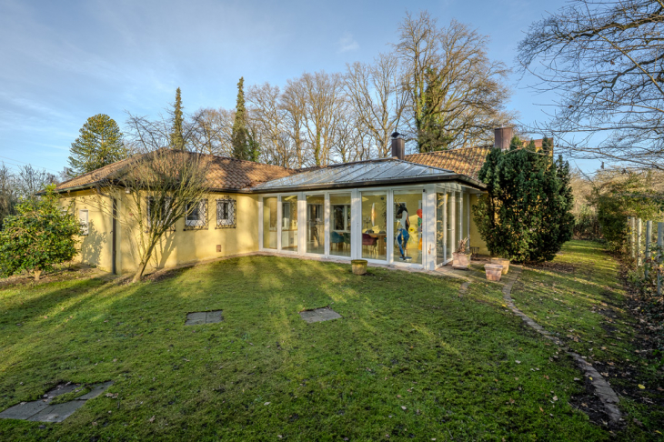 Seitliche Rückansicht