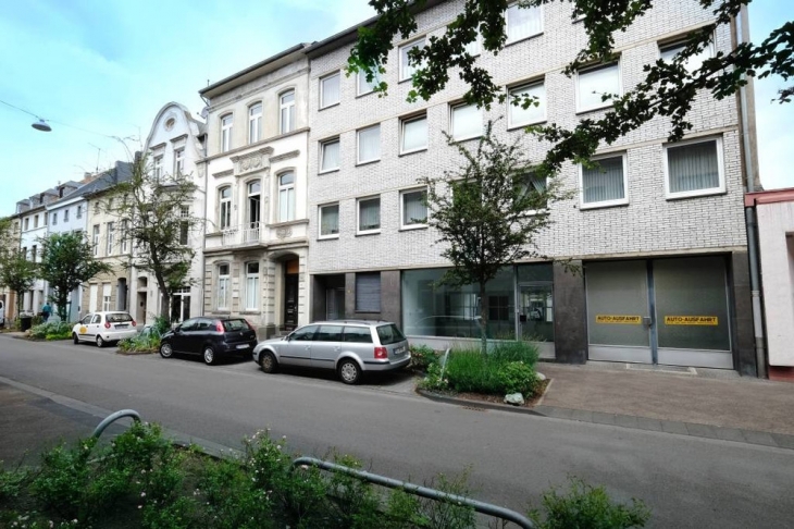 Mehrfamilienhaus in Krefeld - Stadtmitte
