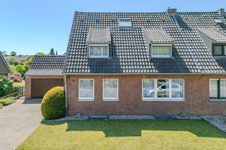 Straßenansicht DHH