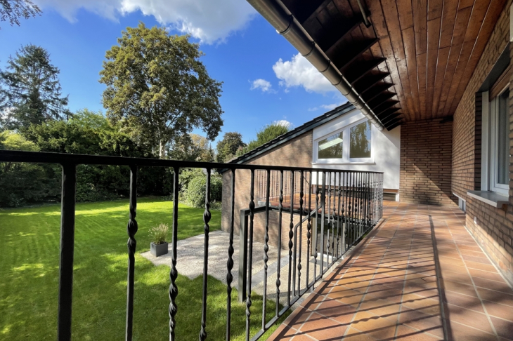 Terrasse vom Schlafzimmer