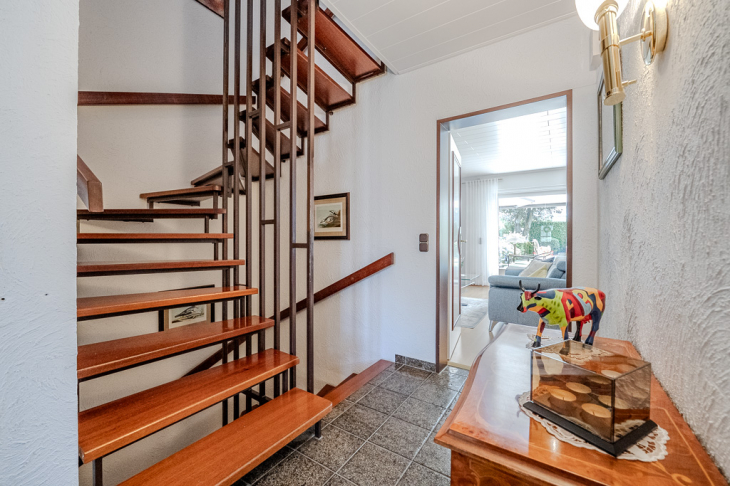 Treppe in das Obergeschoss