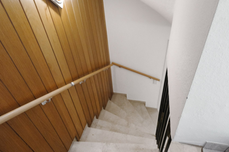 Treppenabgang in das Untergeschoss