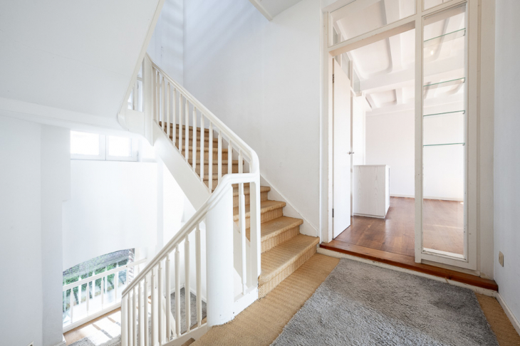 Treppenhaus und Eingang Wohnbereich erste Etage