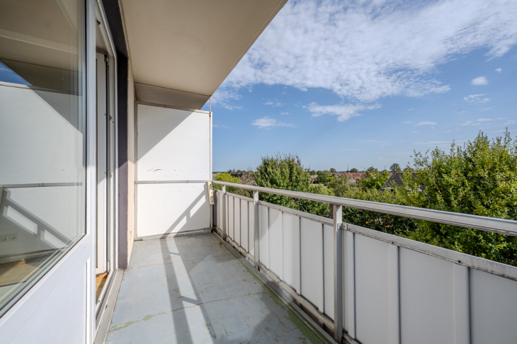 überdachter Balkon