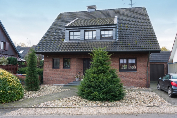 Einfamilienhaus in Krefeld - Hüls