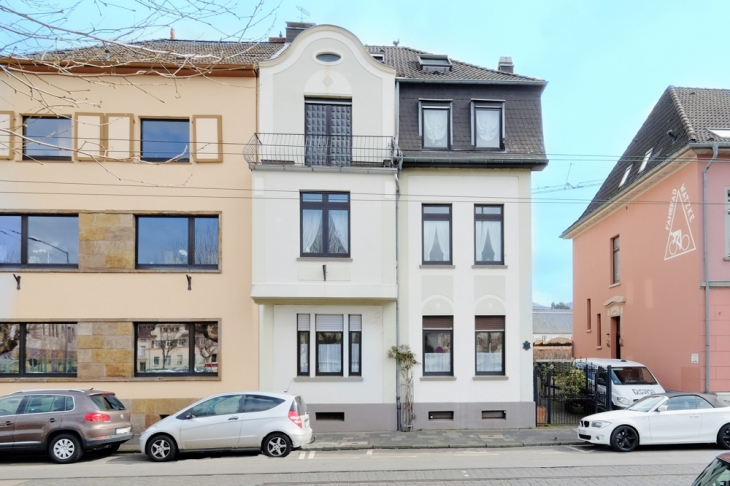 Mehrfamilienhaus in Krefeld
