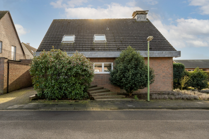 Einfamilienhaus in Tönisvorst - Vorst