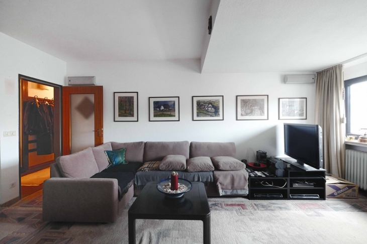 weitere Ansicht Wohnzimmer