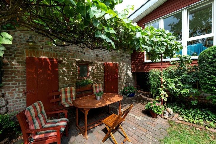 weiterer Sitzplatz im Garten