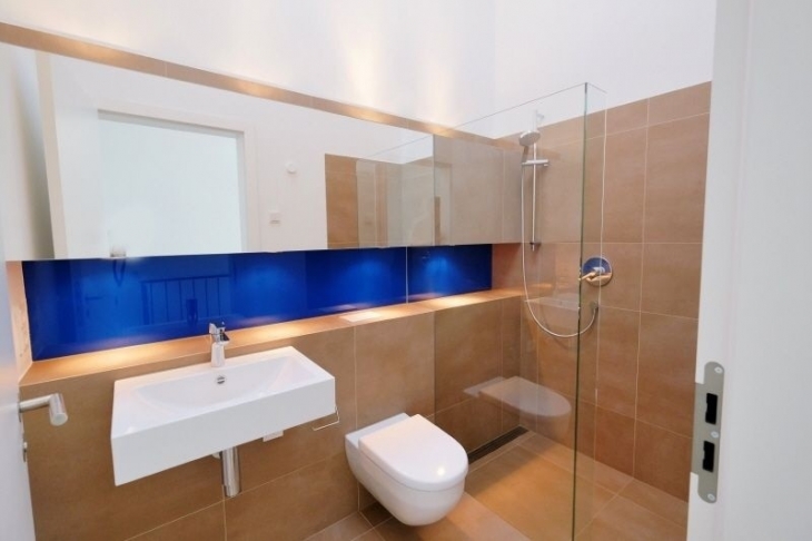 weiteres Badezimmer