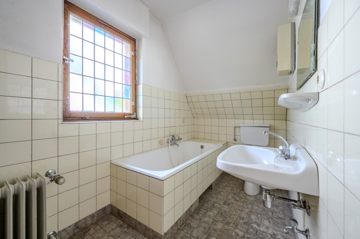 weiteres Badezimmer