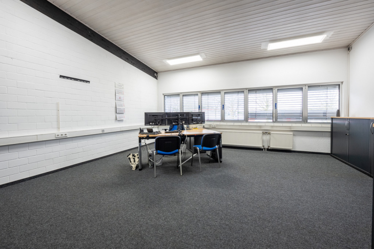 weiteres Büro