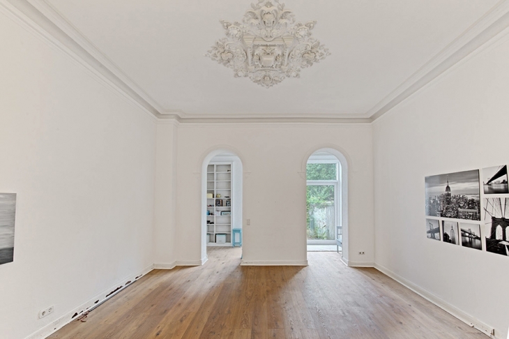 weiteres Wohnzimmer Straßenseite