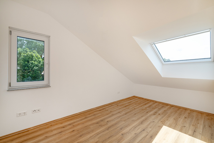 weiteres Zimmer OG