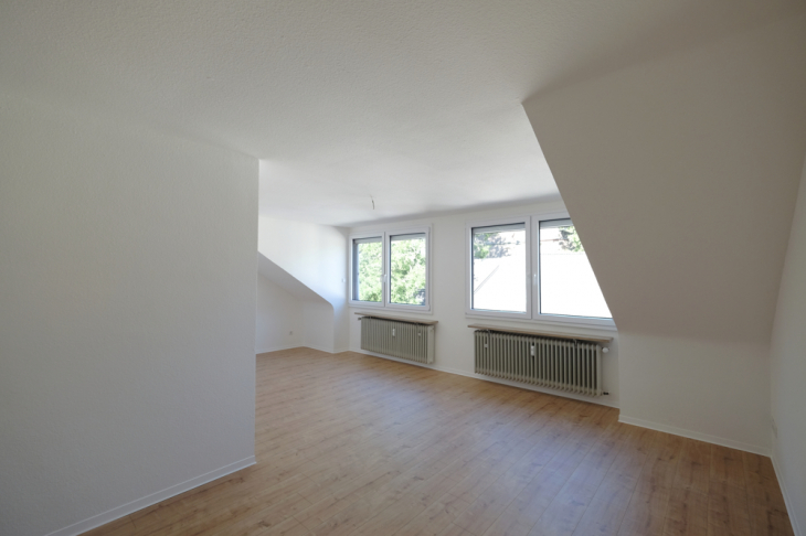 Dachgeschosswohnung in Krefeld / Uerdingen
