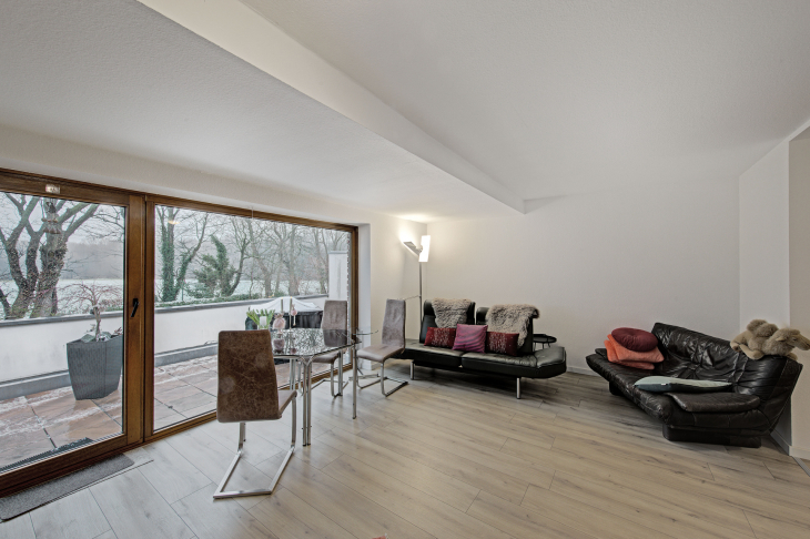 Wohnbereich mit großer Terasse