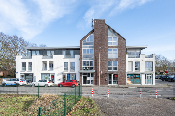 Wohn-Geschäftshaus
