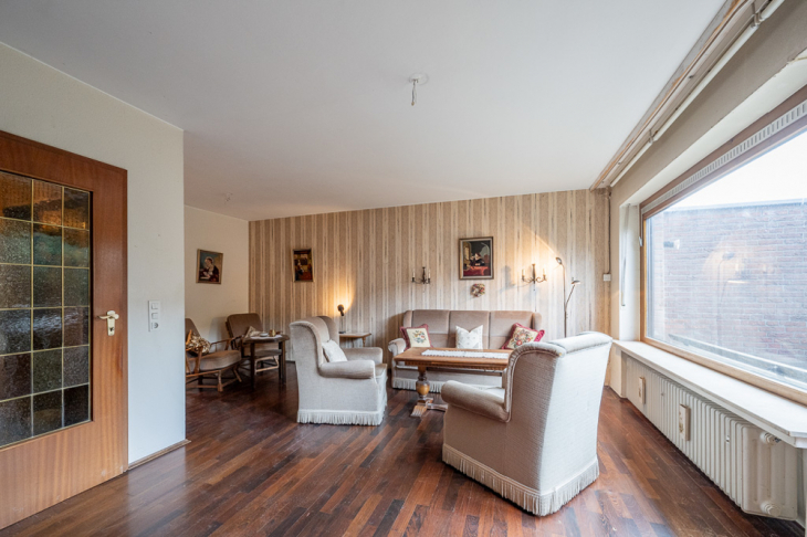 Wohnraum mit Massivholzparkett
