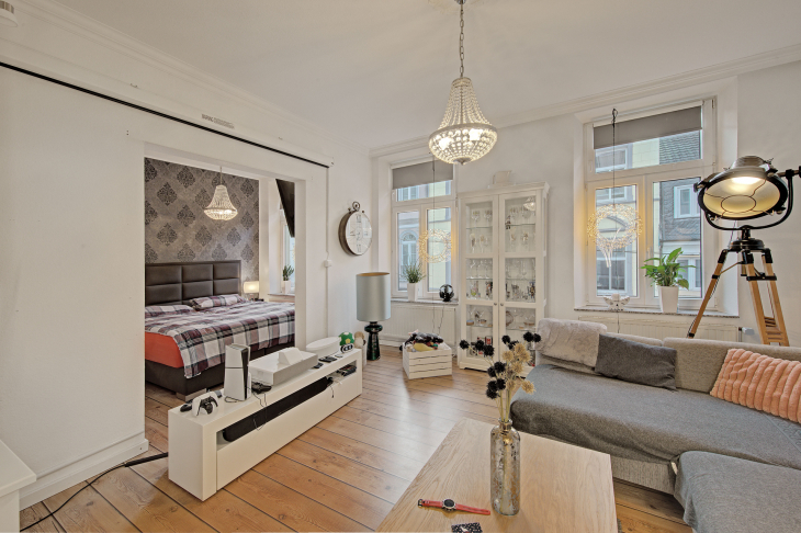 Komplett saniertes Wohn- und Geschäftshaus in beliebter Einkaufslage von Krefeld - Uerdingen! in Krefeld / Uerdingen