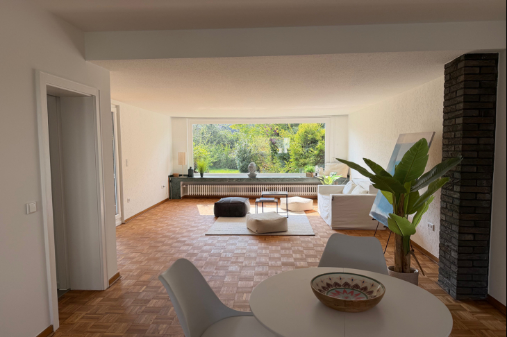 Wohnzimmer Ansicht III