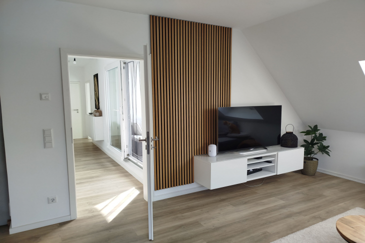 Wohnzimmer Blick zum Flur