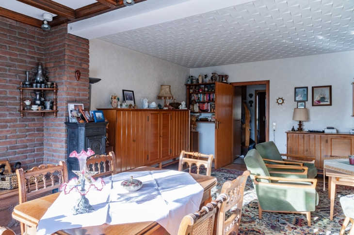 Wohnzimmer Blick zur Diele