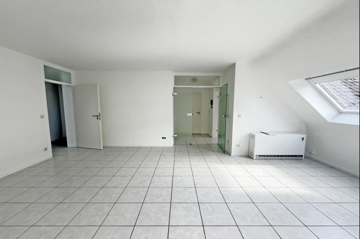 Wohnzimmer Blick zur Diele