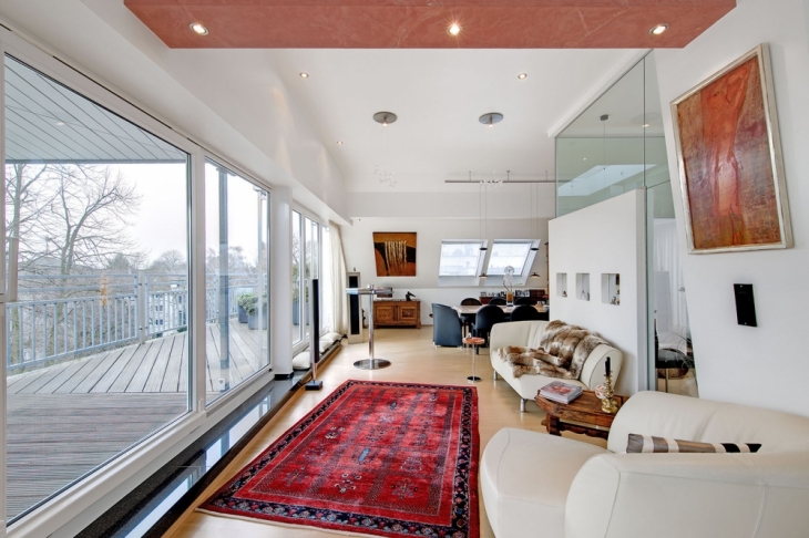 Wohnzimmer mit Sonnenterrasse
