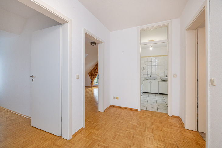 zentraler Dielenbereich Schlafräume