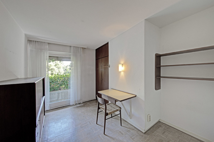 Zimmer m. Balkon