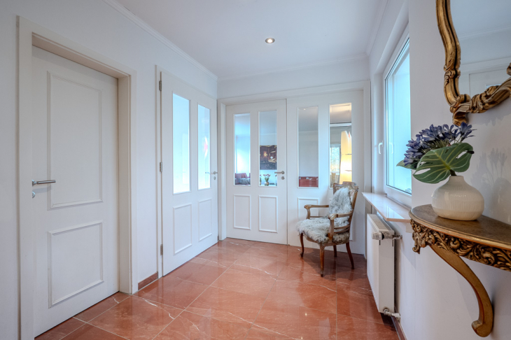 Zugang zum Wohnbereich