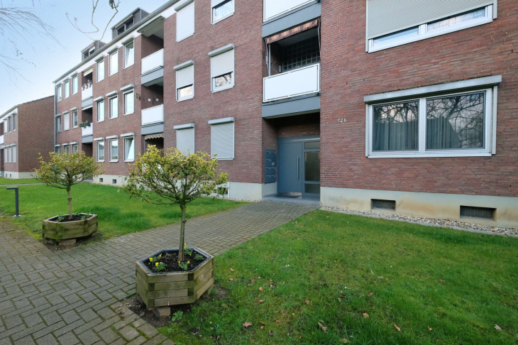 Zuwegung Hauseingang